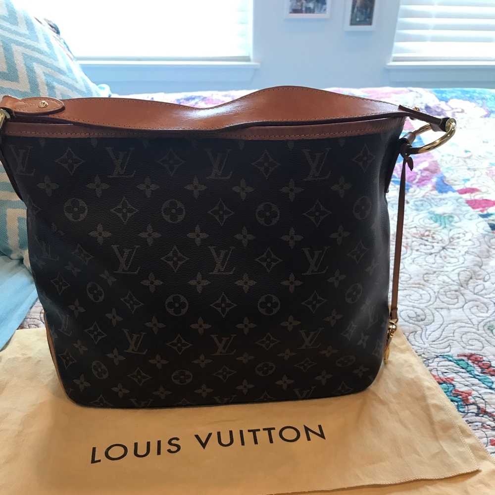 Louis Vuitton Delightful